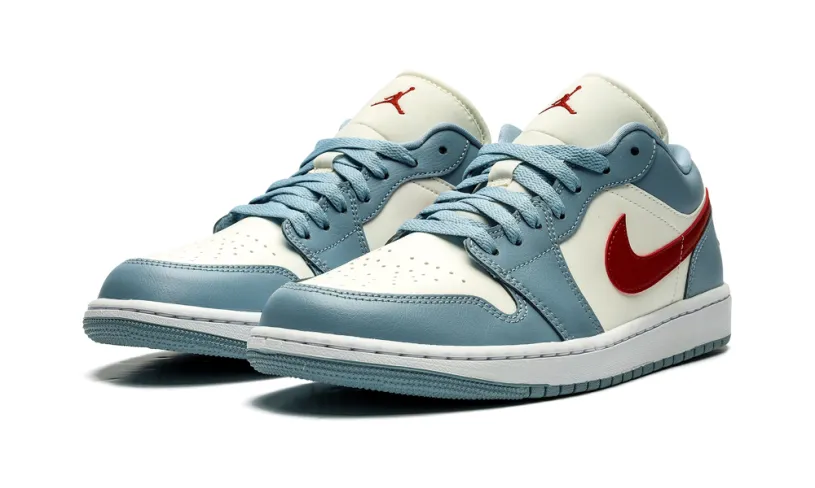 Air Jordan 1 Air Jordan 1 Low WMNS 'Blue Whisper'
